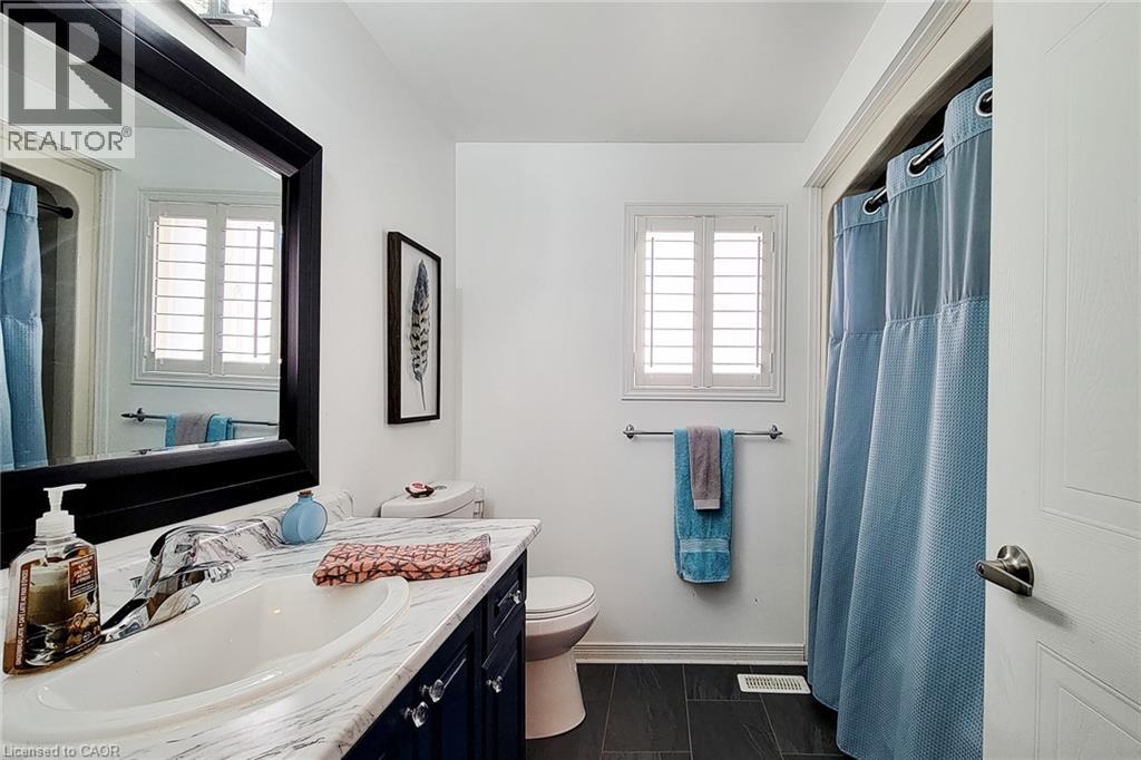 104 HOUGHTON Street thumbnail 39