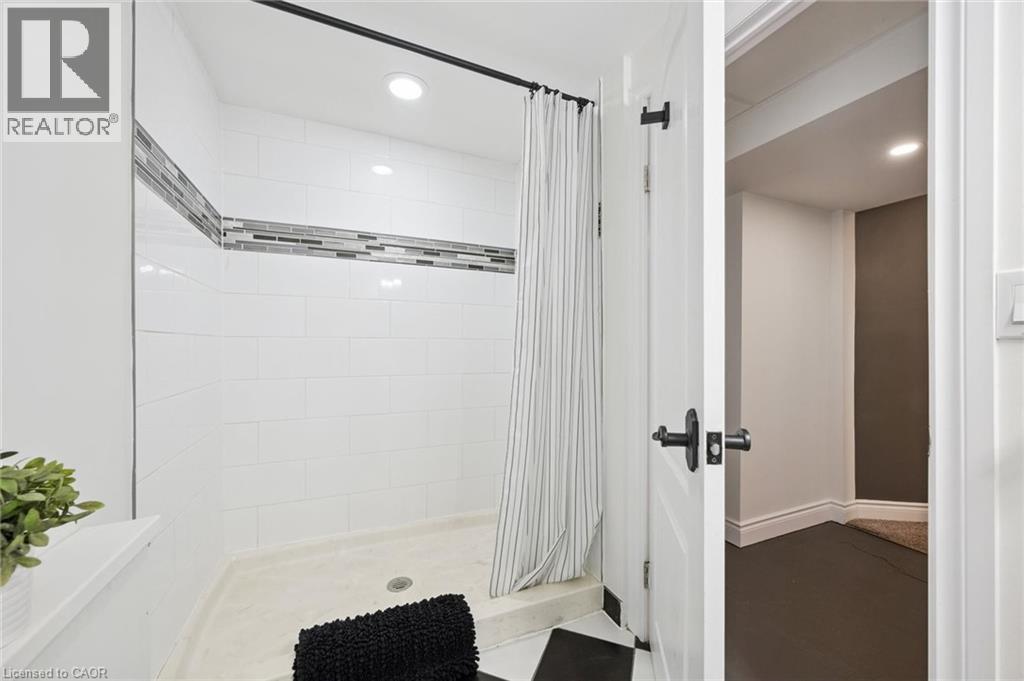 65 SCHWEITZER Street thumbnail 32