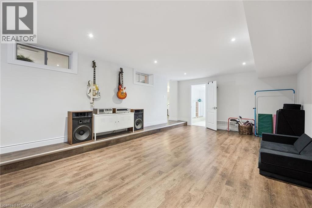 65 SCHWEITZER Street thumbnail 26