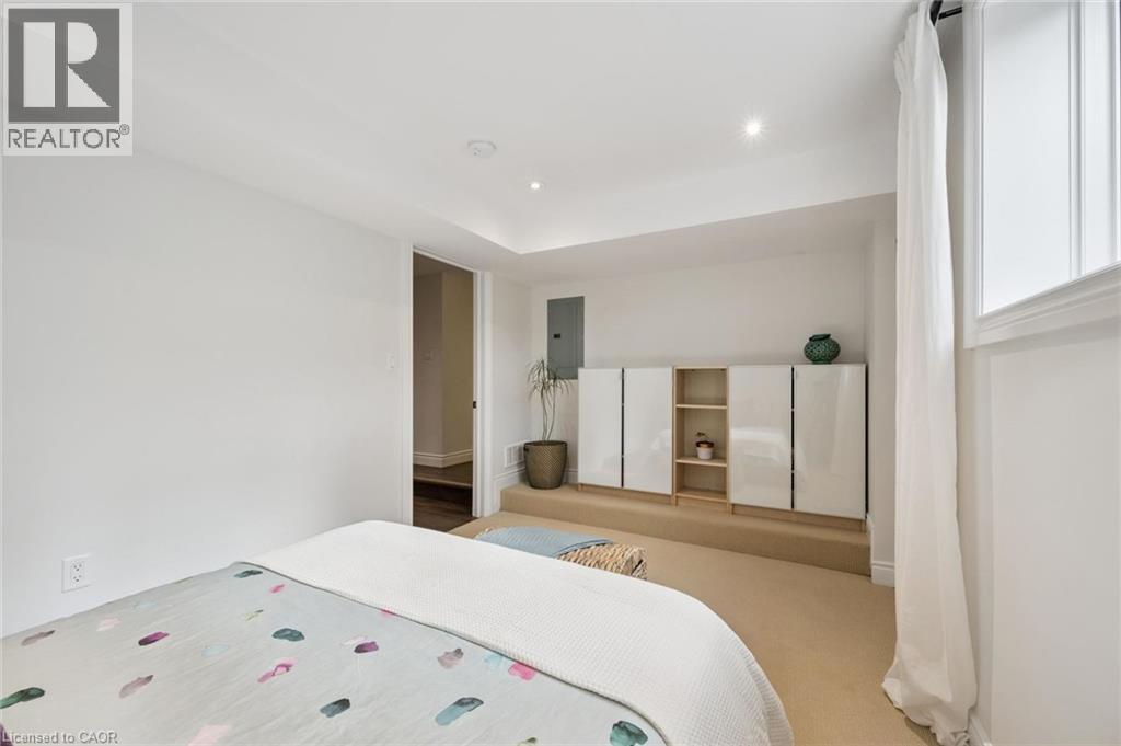 65 SCHWEITZER Street thumbnail 28