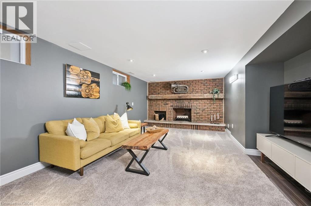 65 SCHWEITZER Street thumbnail 23