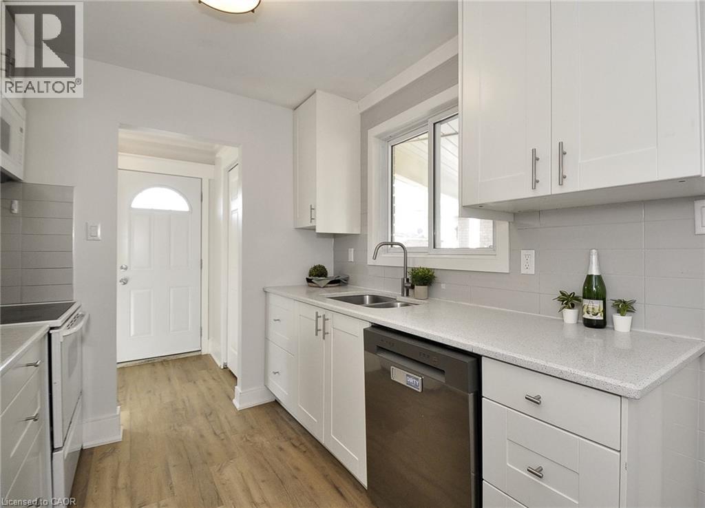 41 NORA Court thumbnail 6