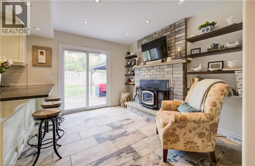 150 BAYNE Crescent thumbnail 11