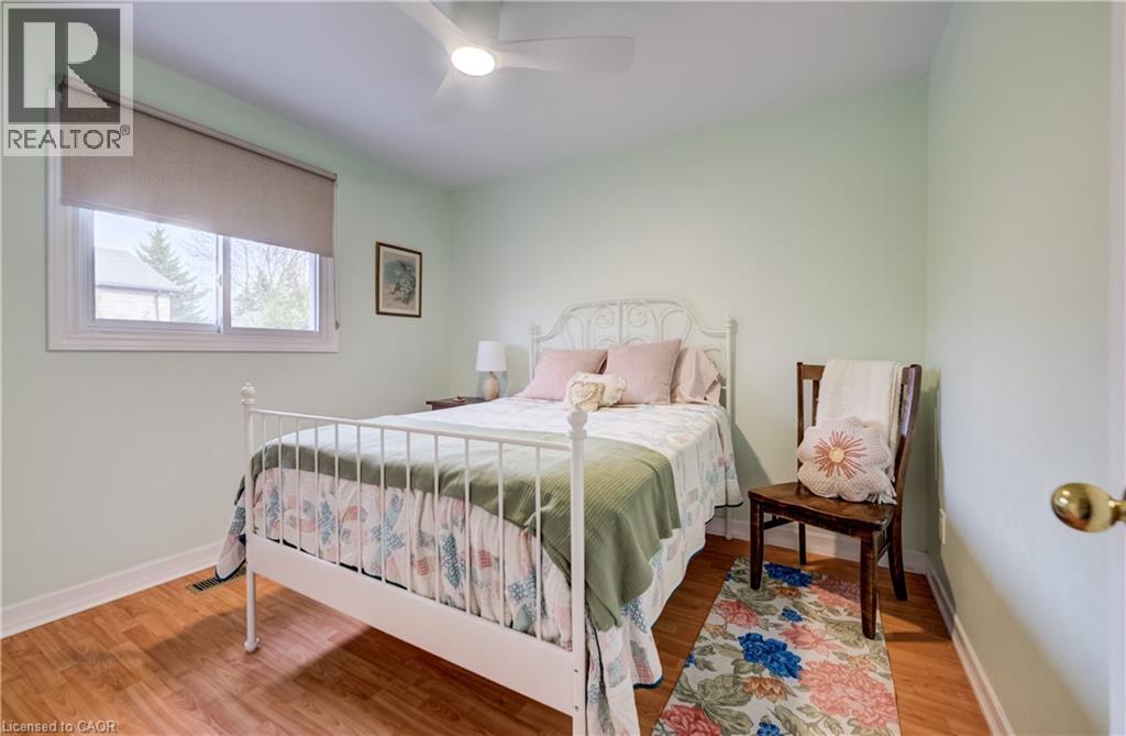 150 BAYNE Crescent thumbnail 19