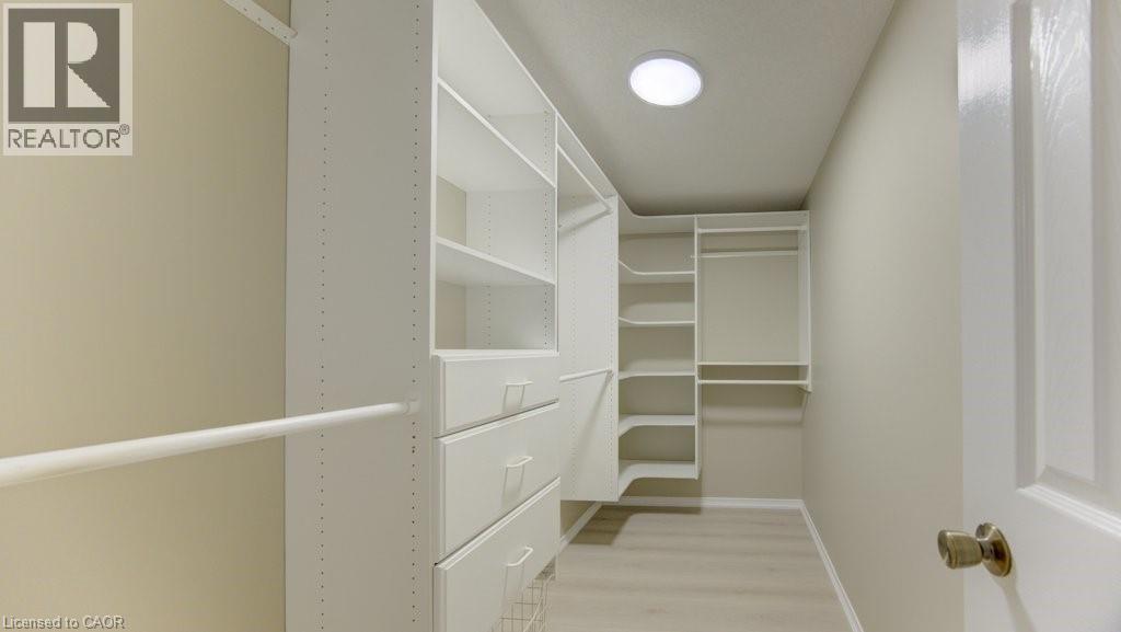 431 LAUSANNE Crescent thumbnail 15