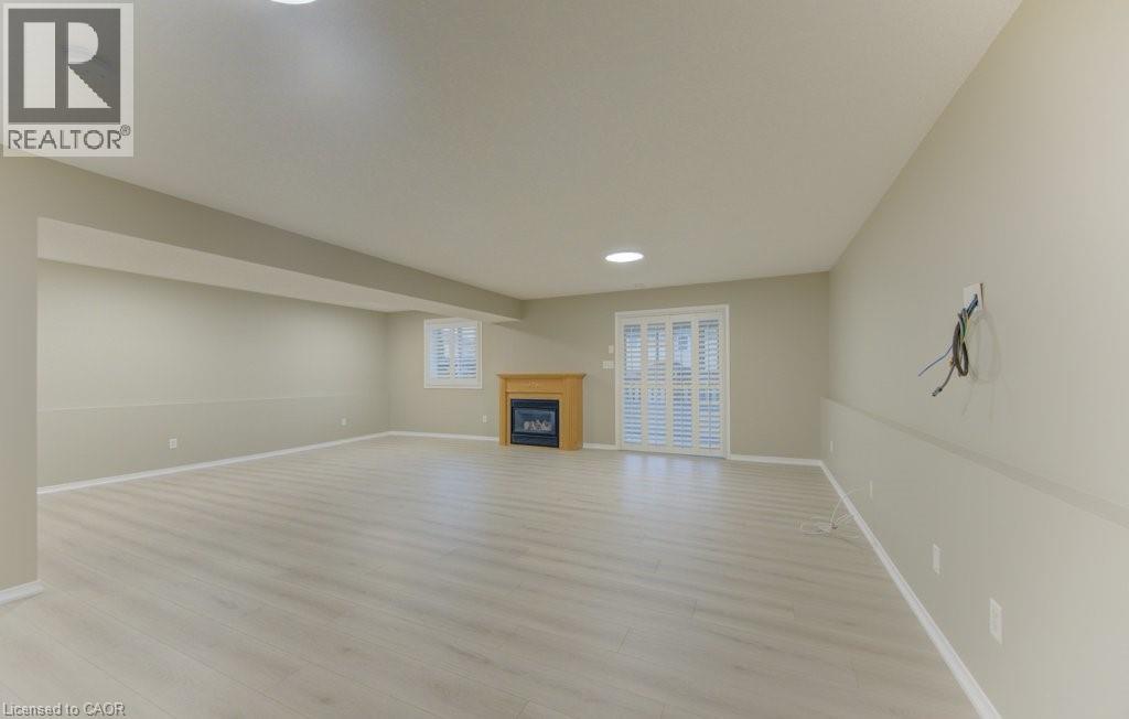 431 LAUSANNE Crescent thumbnail 18