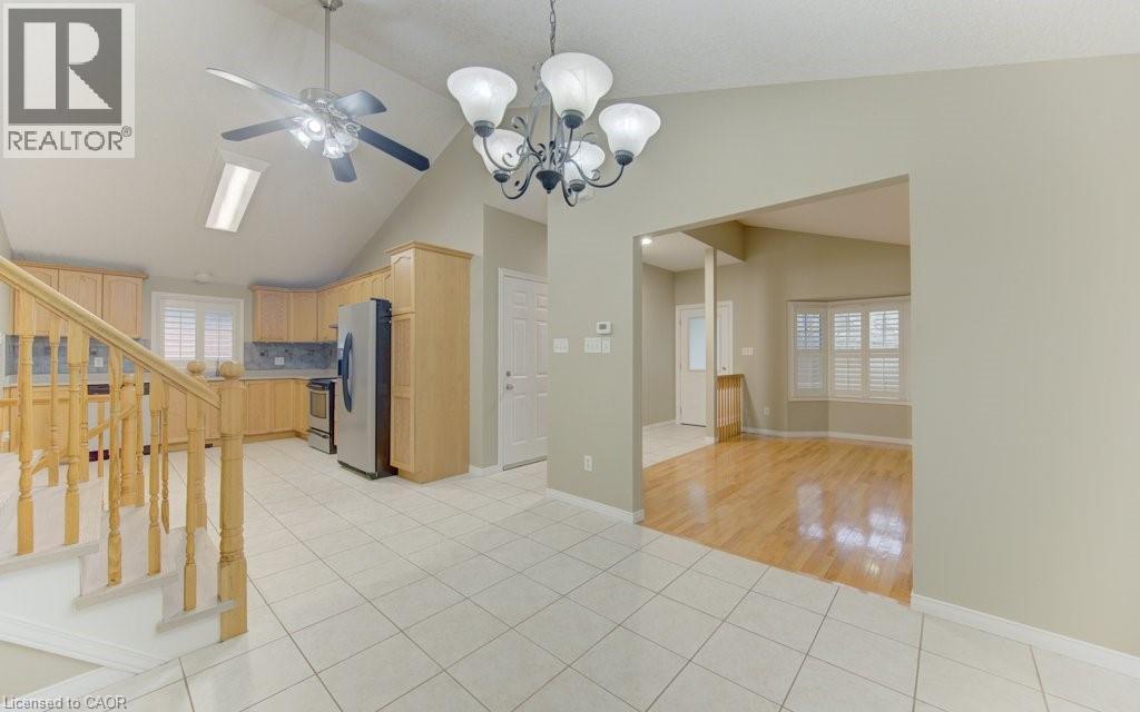 431 LAUSANNE Crescent thumbnail 7