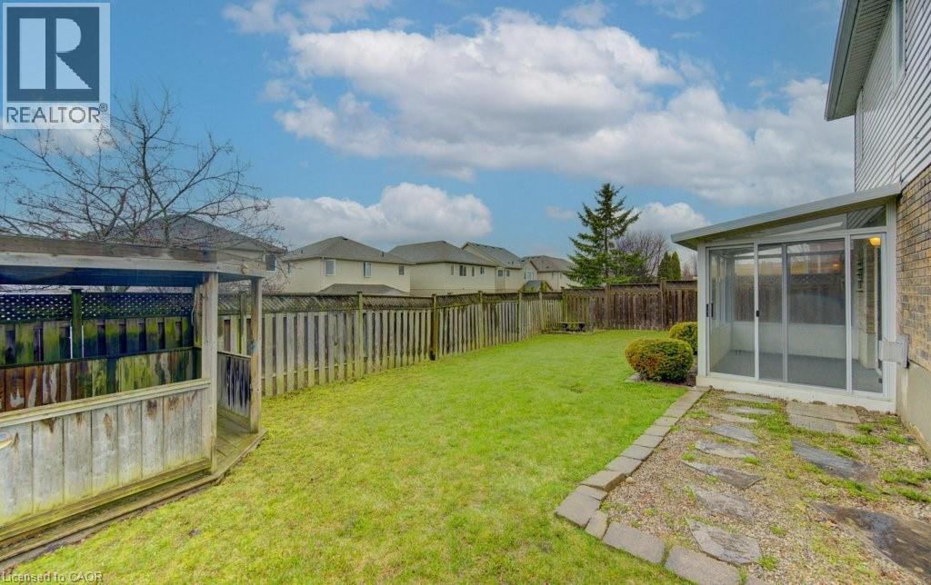 431 LAUSANNE Crescent thumbnail 24