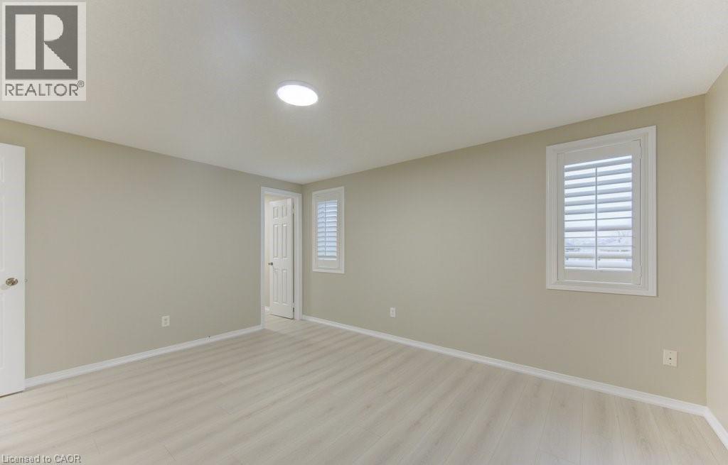 431 LAUSANNE Crescent thumbnail 13