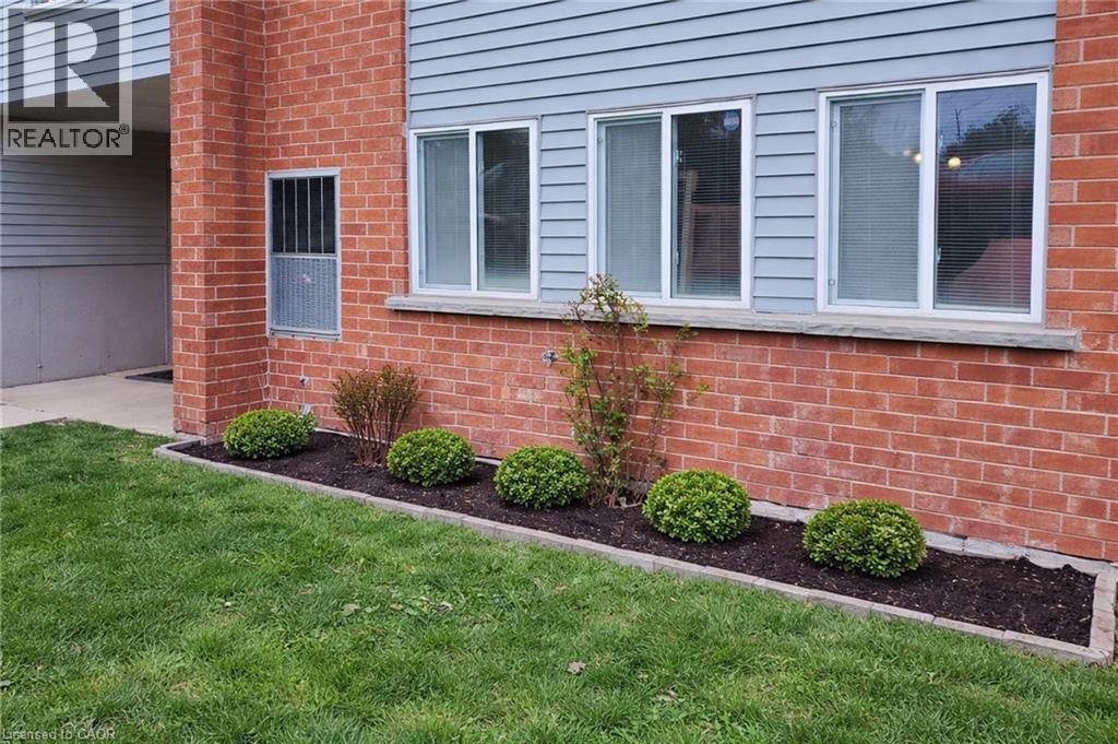 500 WESTMOUNT Road W Unit# 103 thumbnail 4