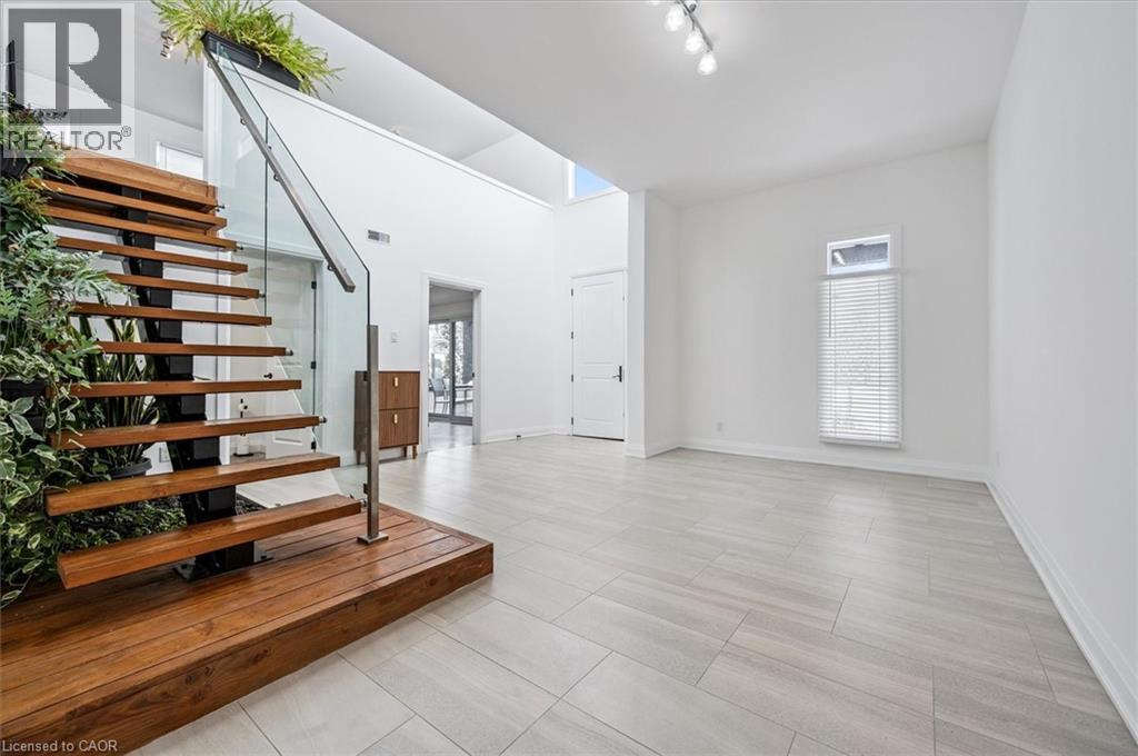 149 WOOLWICH Street thumbnail 6