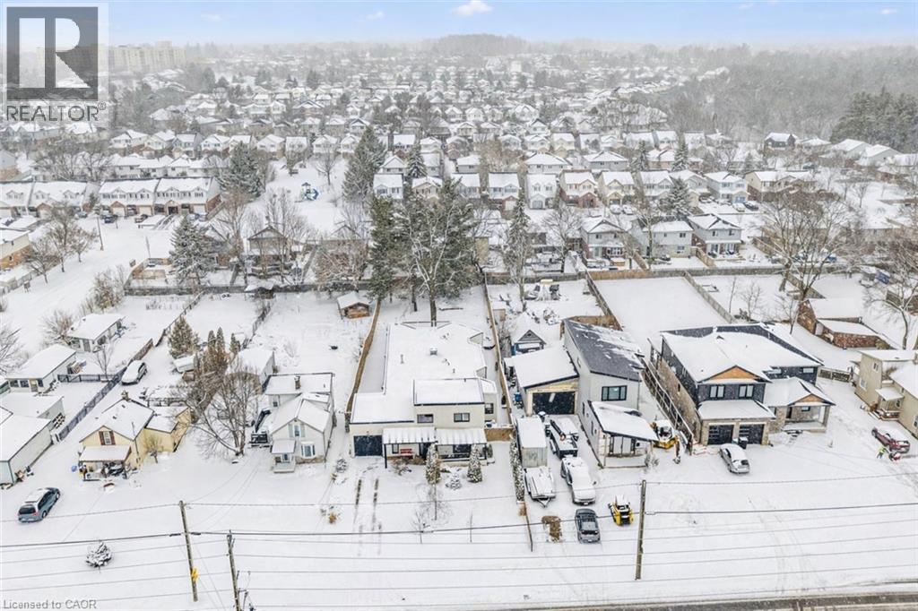 149 WOOLWICH Street thumbnail 45