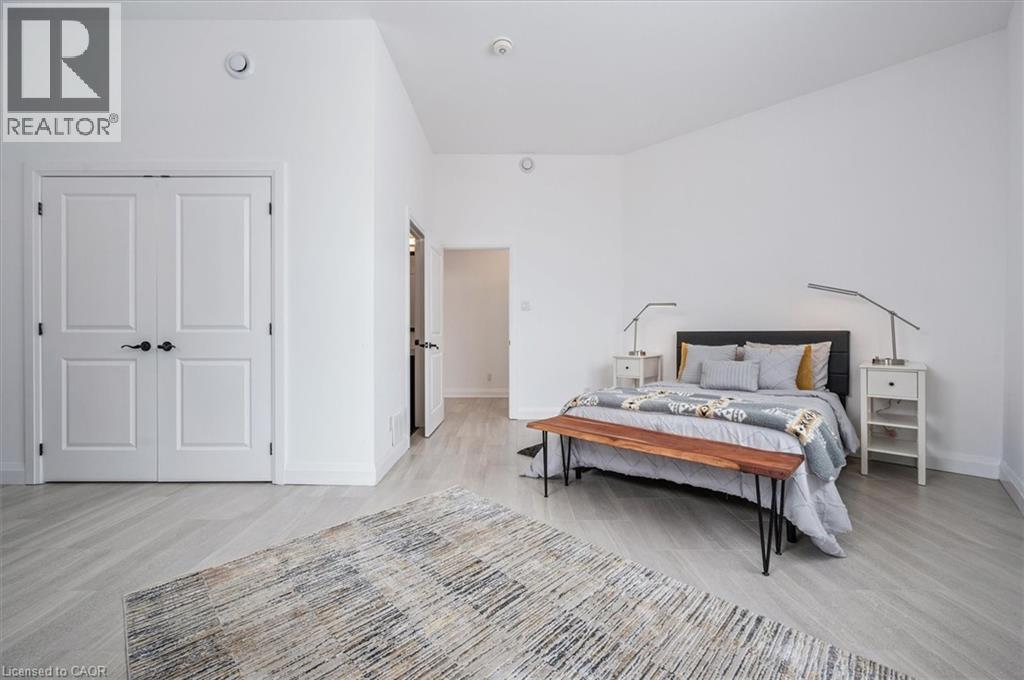 149 WOOLWICH Street thumbnail 32