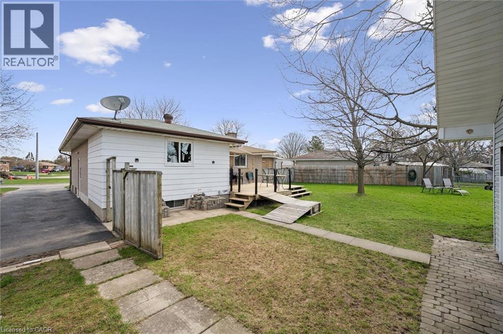 26 PARKHILL Court thumbnail 35