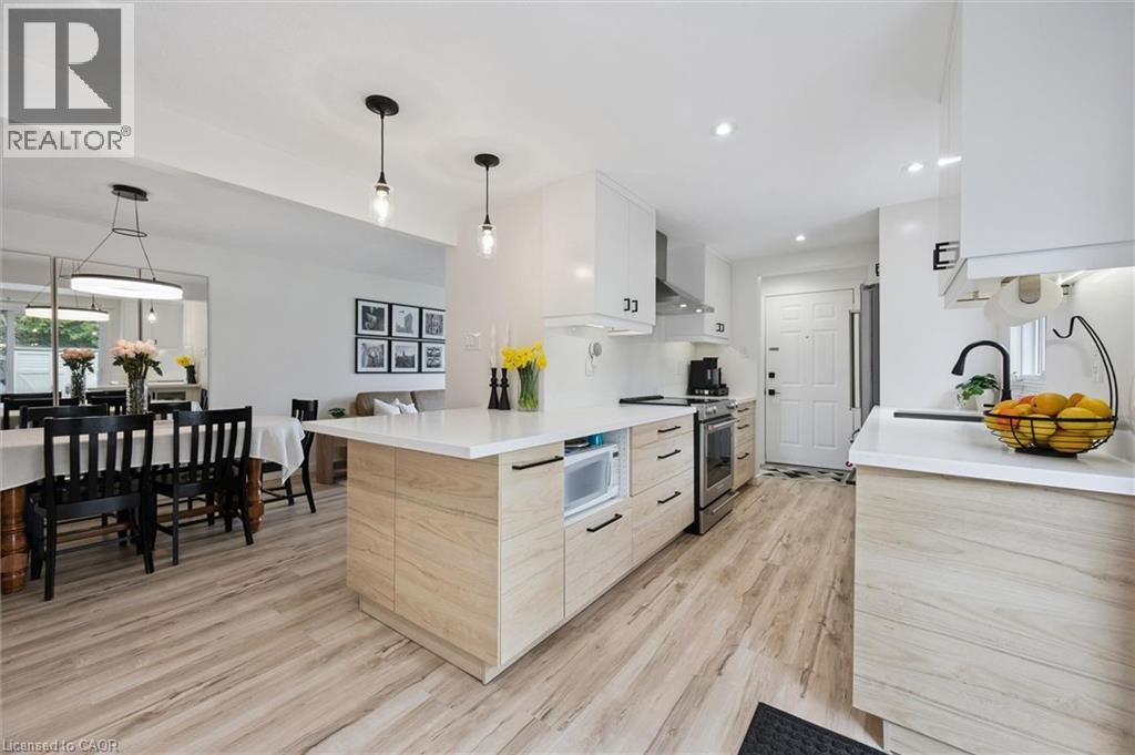 54 HARVEST Court thumbnail 21