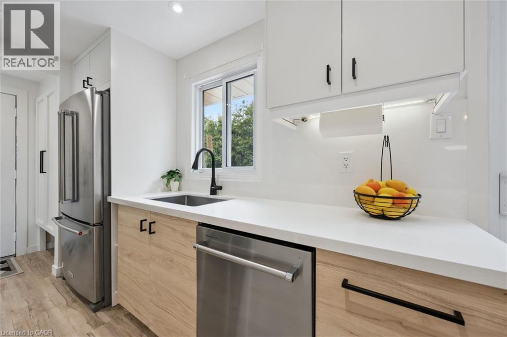 54 HARVEST Court thumbnail 22