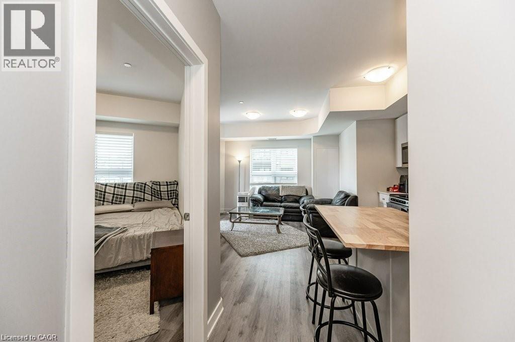 110 FERGUS Avenue Unit# 209 thumbnail 6