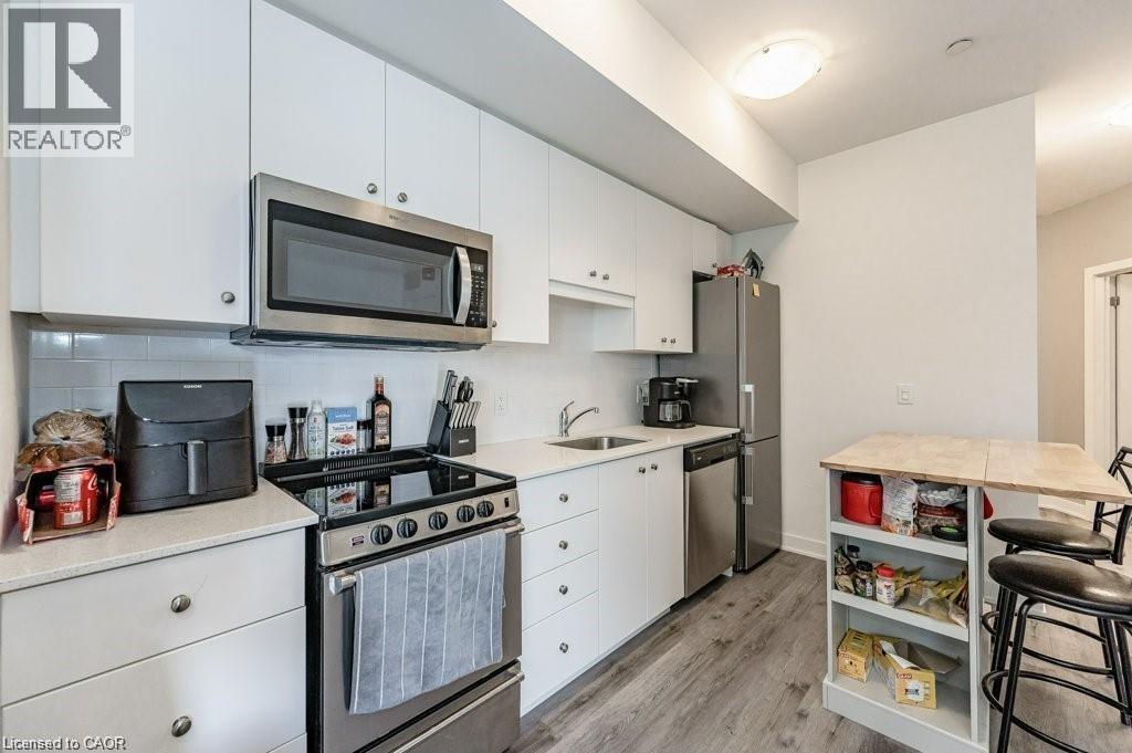 110 FERGUS Avenue Unit# 209 thumbnail 4