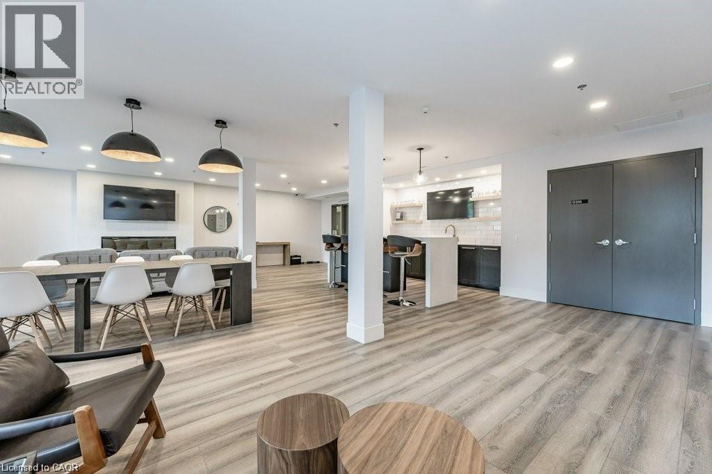 110 FERGUS Avenue Unit# 209 thumbnail 28