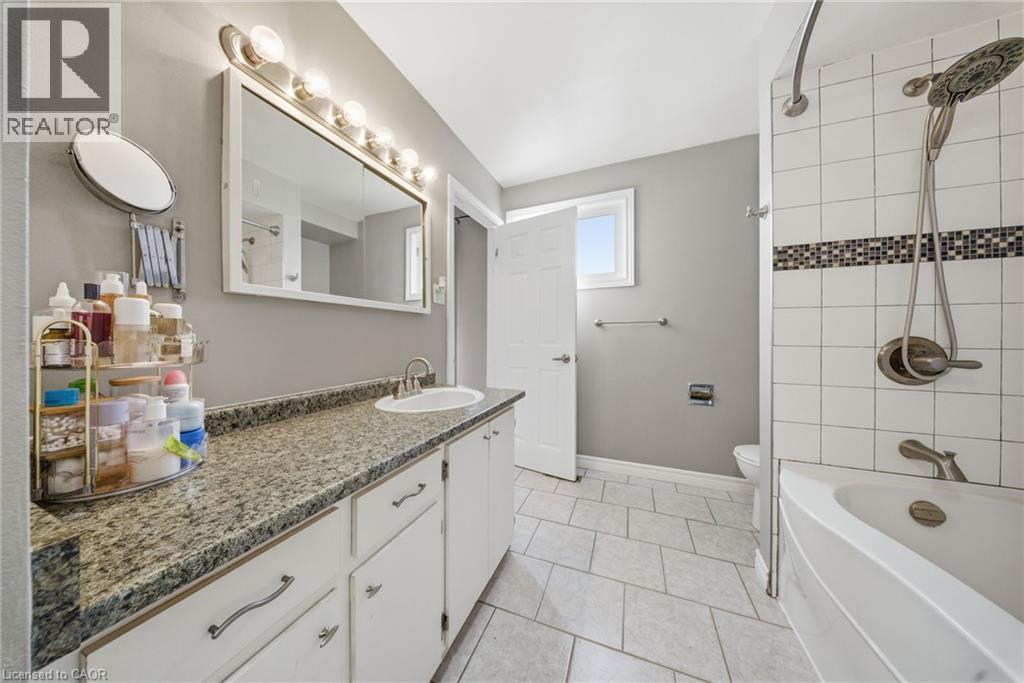 32 MOWAT Boulevard Unit# 41 thumbnail 17