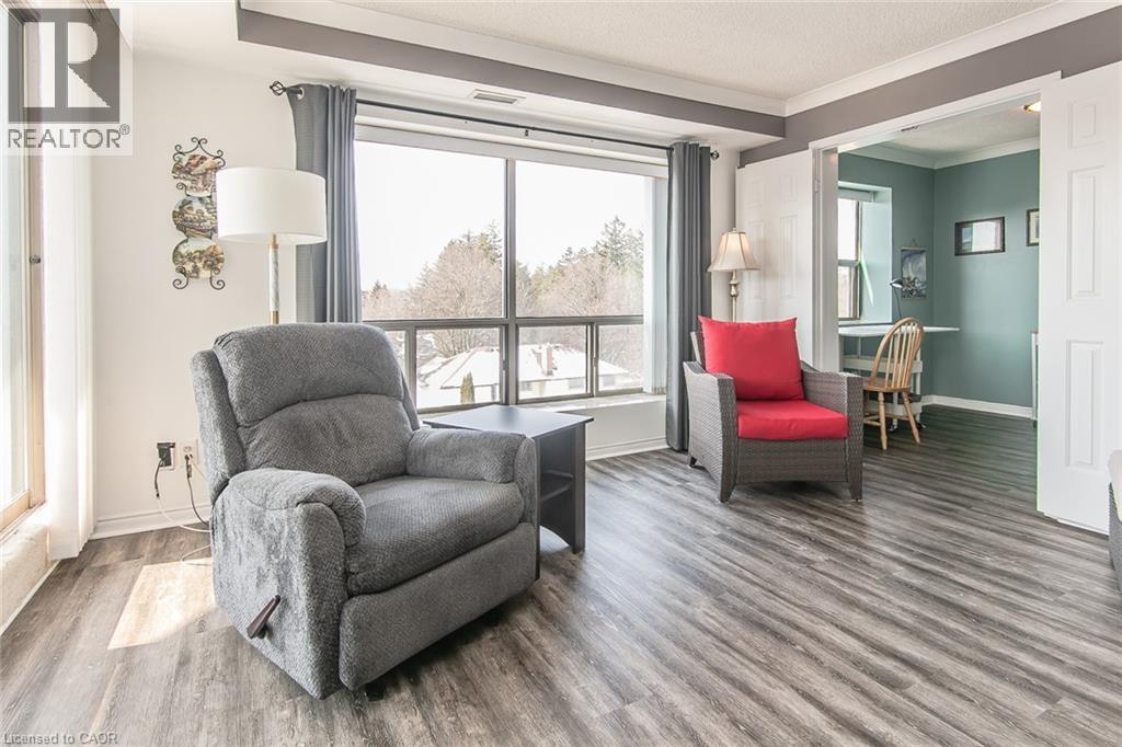 300 KEATS Way Unit# 402 thumbnail 38