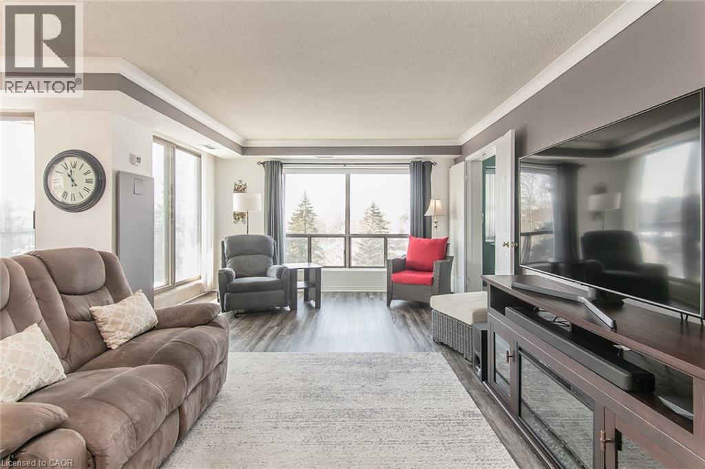 300 KEATS Way Unit# 402 thumbnail 35