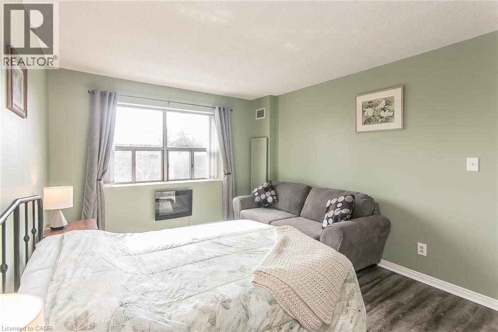 300 KEATS Way Unit# 402 thumbnail 11