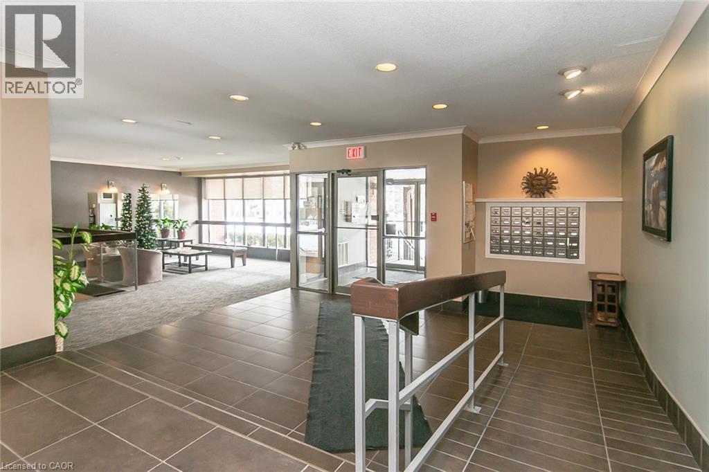 300 KEATS Way Unit# 402 thumbnail 4