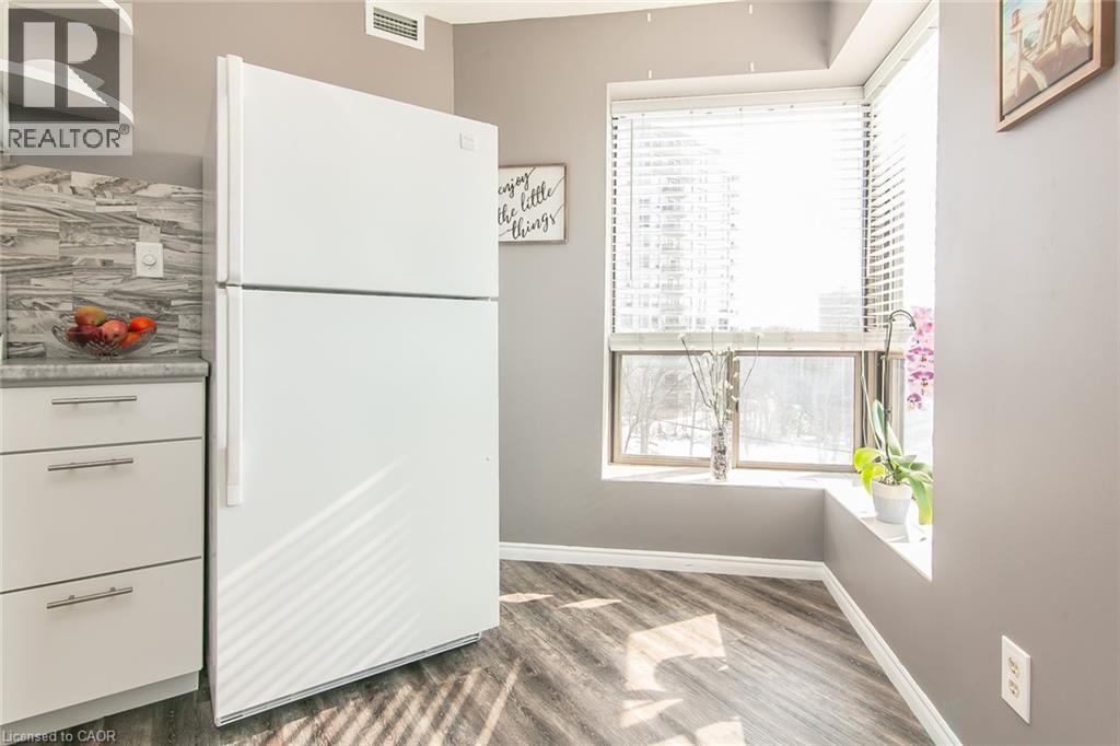 300 KEATS Way Unit# 402 thumbnail 29