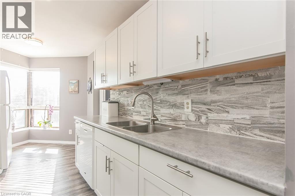 300 KEATS Way Unit# 402 thumbnail 26