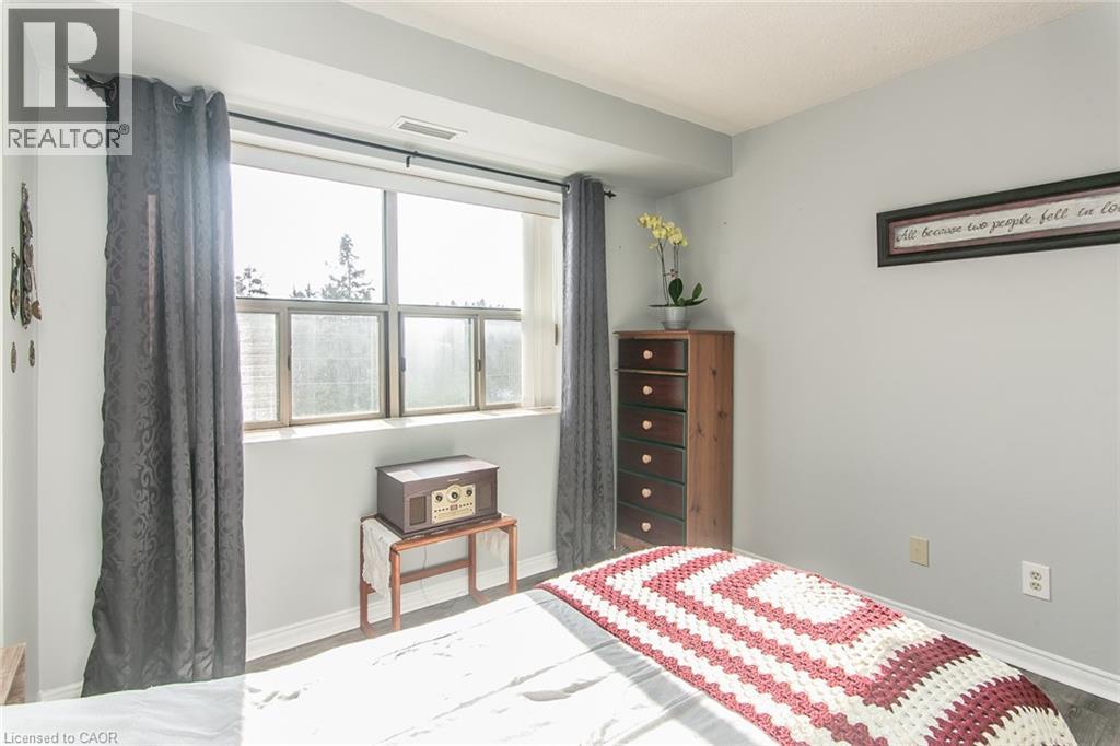 300 KEATS Way Unit# 402 thumbnail 20