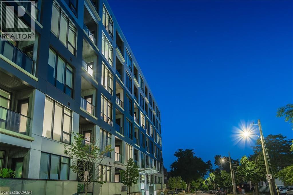 690 KING Street W Unit# 522 thumbnail 23