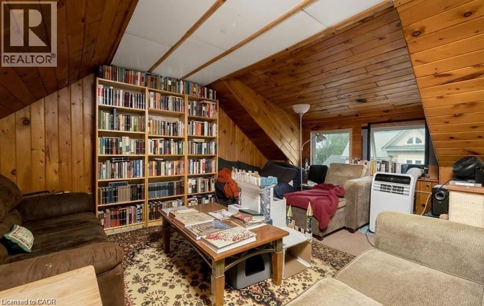 14 YOUNG Street W thumbnail 29