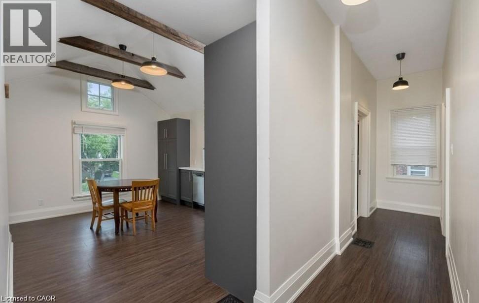 14 YOUNG Street W thumbnail 20