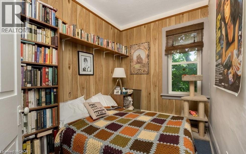 14 YOUNG Street W thumbnail 28