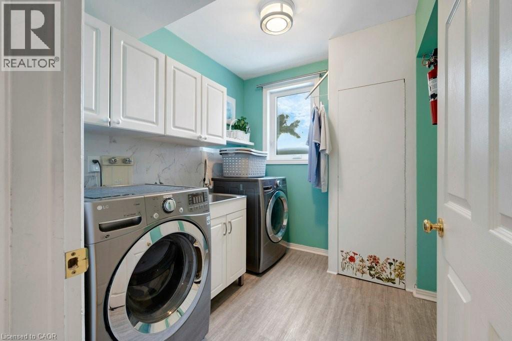 341 GEORGE Street N Unit# 4 thumbnail 20