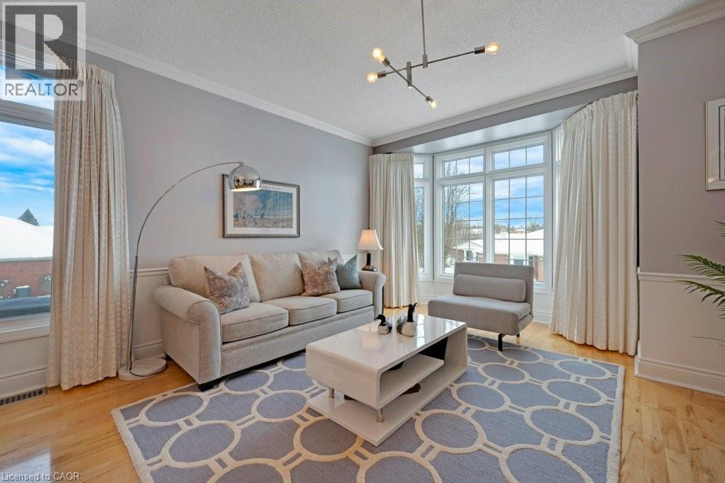 341 GEORGE Street N Unit# 4 thumbnail 4