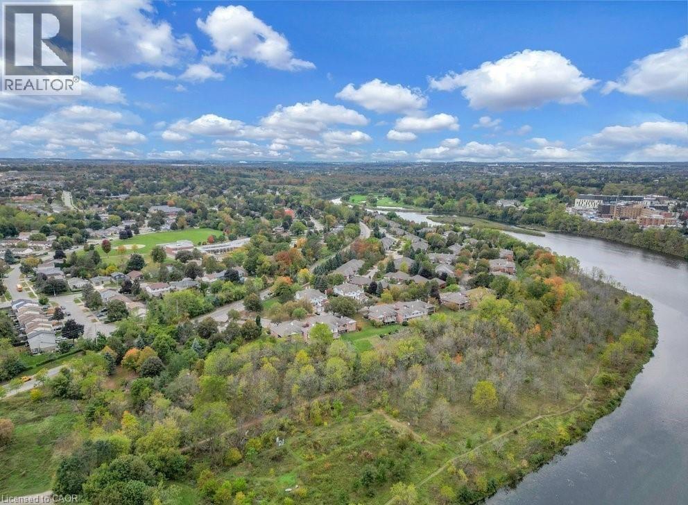 341 GEORGE Street N Unit# 4 thumbnail 48