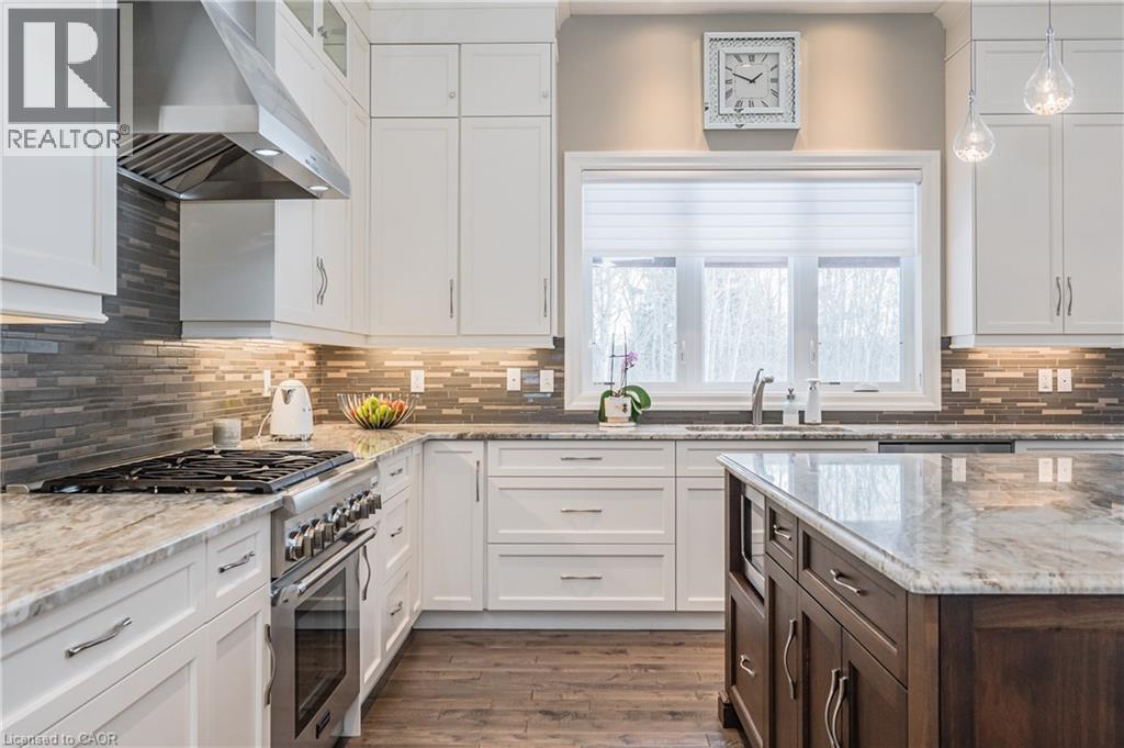 23 HIGHGROVE Court thumbnail 16