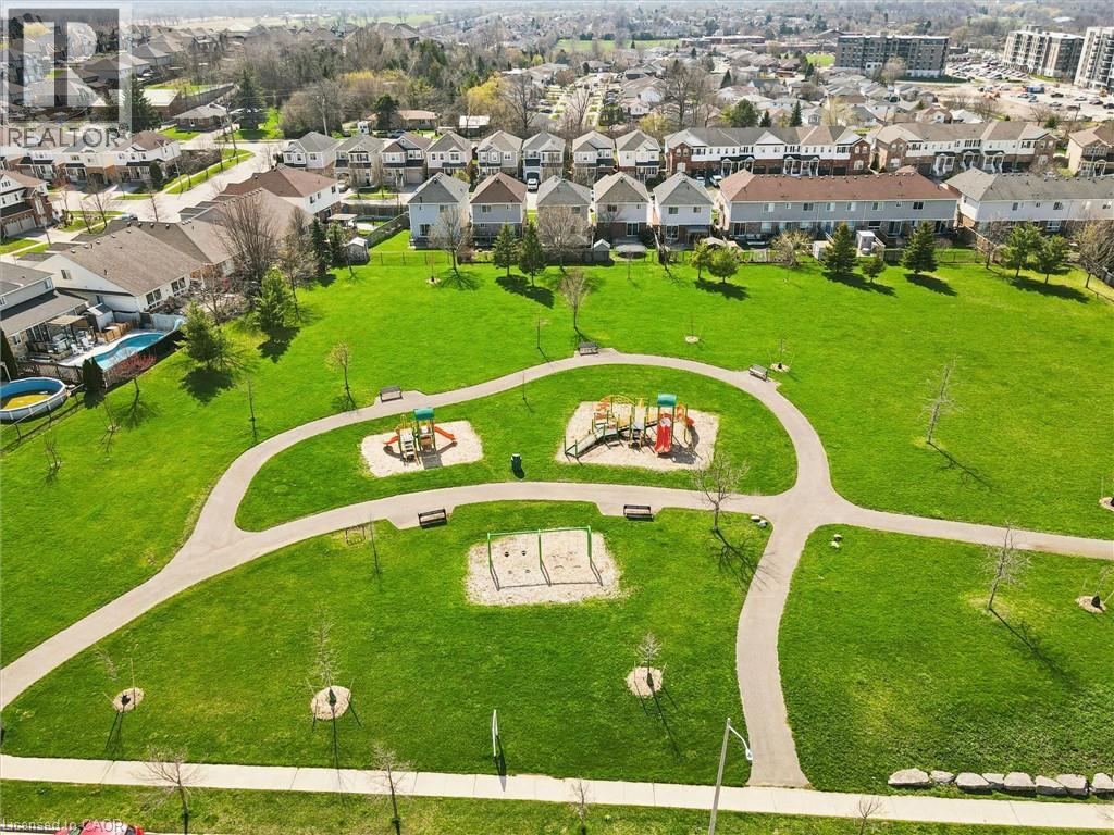 28 GRIFFITHS Avenue thumbnail 32