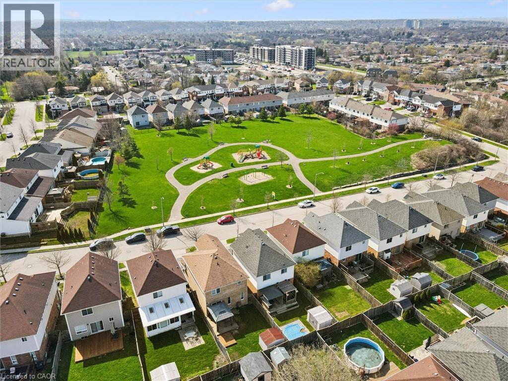 28 GRIFFITHS Avenue thumbnail 36