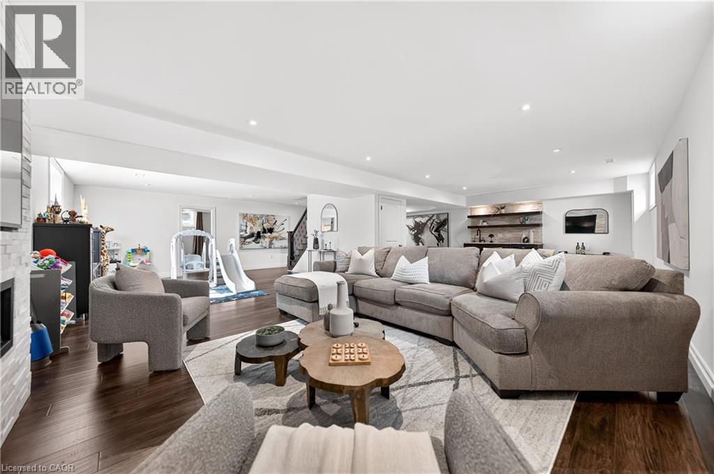 325 DEERFOOT Trail thumbnail 40