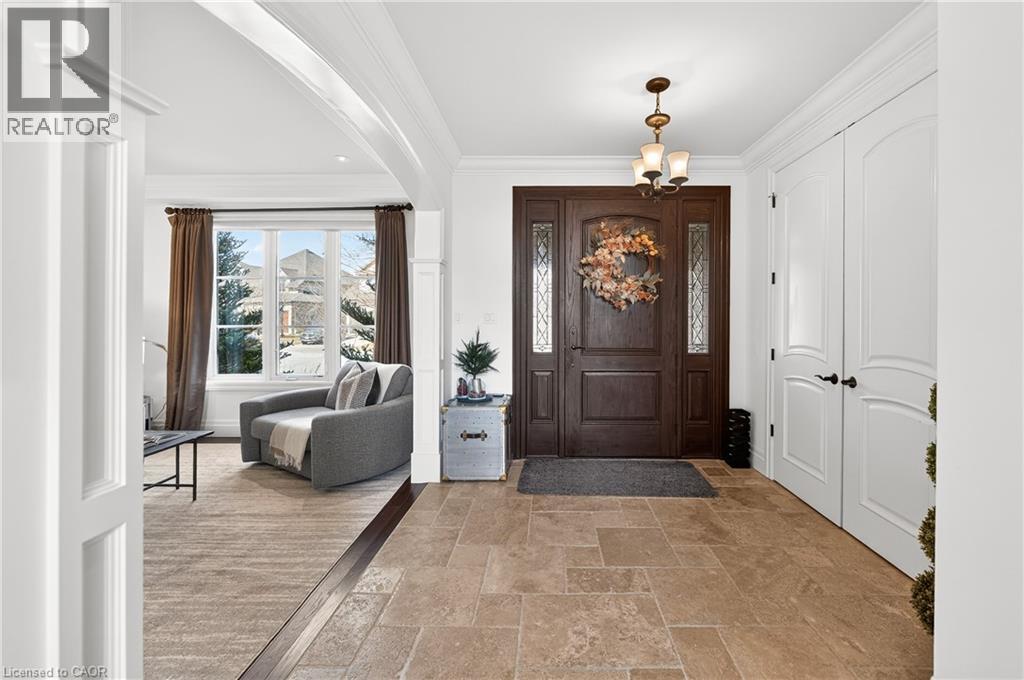 325 DEERFOOT Trail thumbnail 5