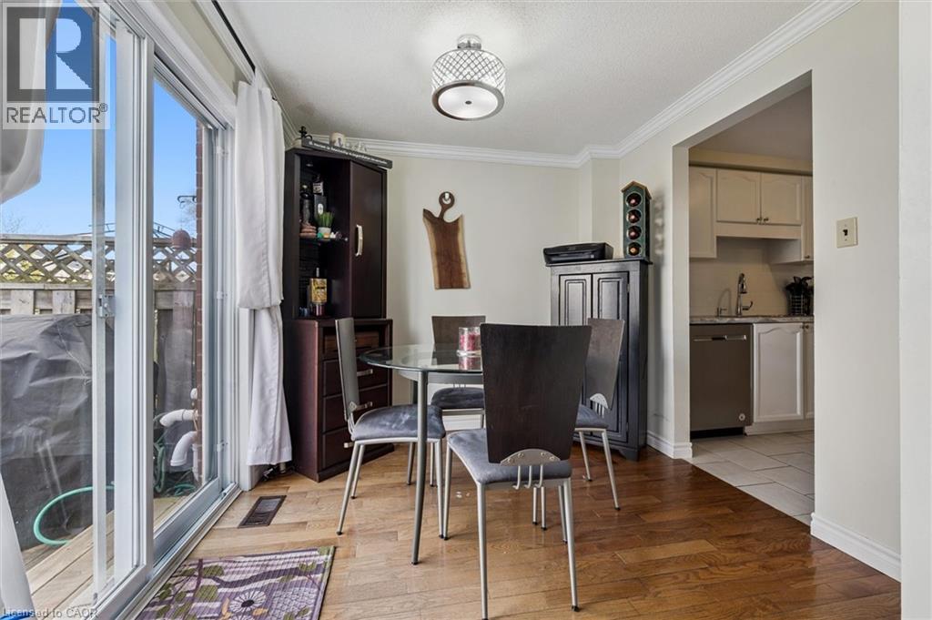 37 EDGEMERE Drive thumbnail 15