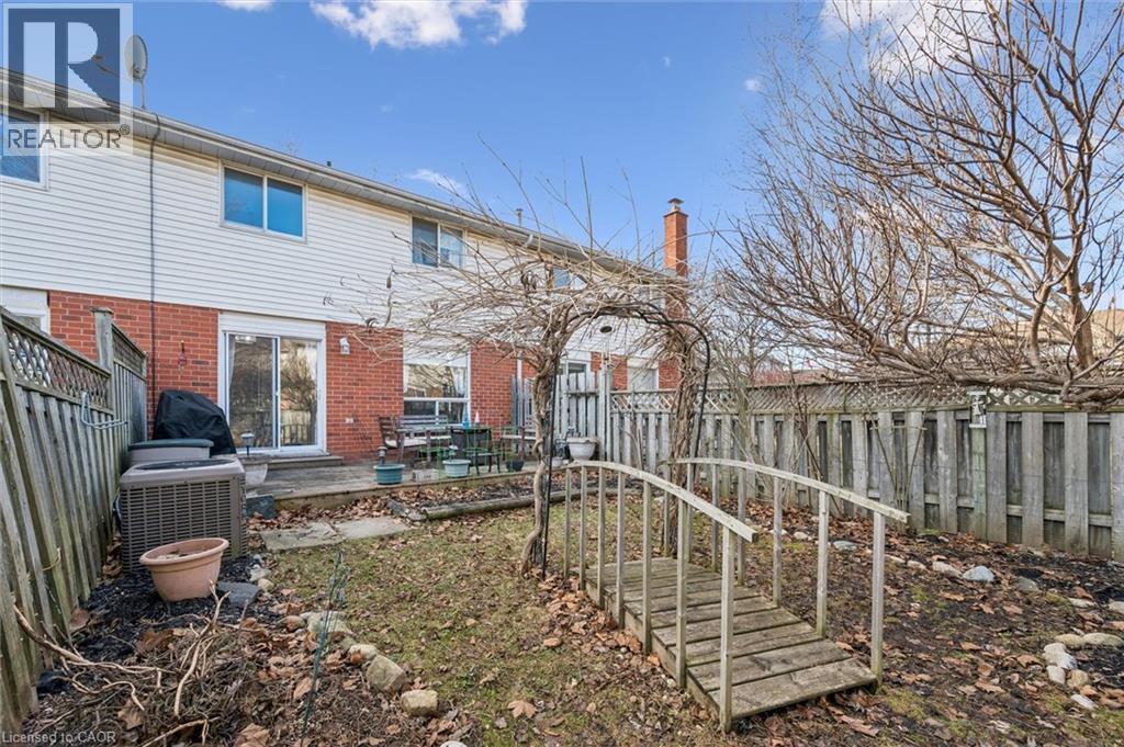 37 EDGEMERE Drive thumbnail 39