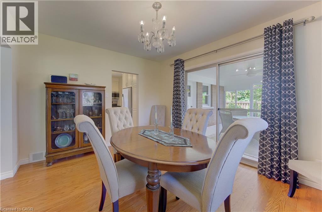 182 RIPPLEWOOD Crescent thumbnail 23