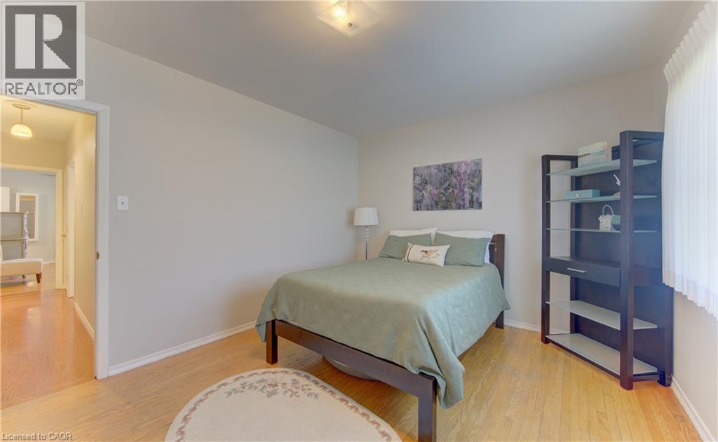 182 RIPPLEWOOD Crescent thumbnail 33