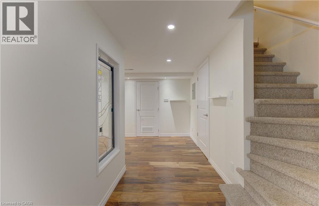 182 RIPPLEWOOD Crescent thumbnail 42