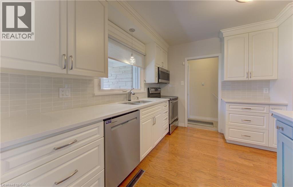 182 RIPPLEWOOD Crescent thumbnail 17