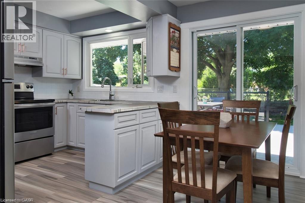 115 UPLANDS Drive thumbnail 9